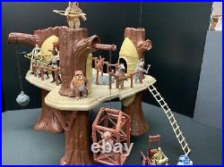 1983 COMPLETE Star Wars Return of the Jedi Ewok Village set