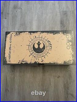 Disney SKYWALKER LEGACY LIGHTSABER SET Luke Leia STAR WARS Galaxy's Edge LE 3000