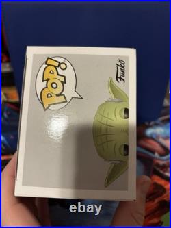Funko Pop! Vinyl Star Wars Yoda (Blue/Chrome) Star Wars Celebration #124