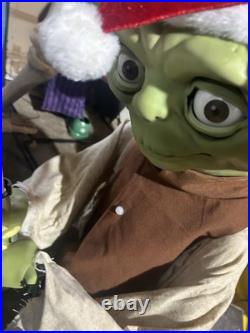 Home Depot Christmas Yoda Animatronic 2023 Star Wars