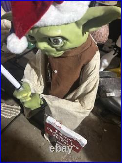Home Depot Christmas Yoda Animatronic 2023 Star Wars