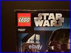 LEGO Star Wars Darth Vader Bust 20 Year Celebration 2019 Chicago Exclusive 14+