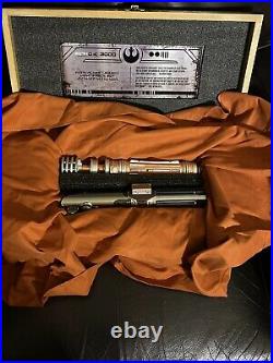 Luke & Leia Skywalker Legacy Lightsaber Set Galaxys Edge Limited Edition 3000