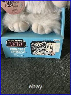 MINT VINTAGE Ewok Princess Kneesaa Plush 1983 Star Wars ROTJ Kenner