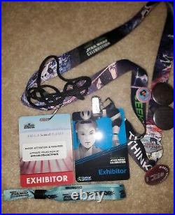 STAR WARS CELEBRATION 2015 & 2022 Exhibitor Badges and 2022 Band 2015 Buttons