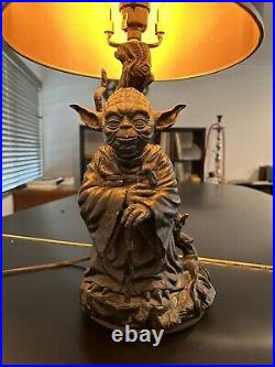 STAR WARS Jedi Master Yoda Masterpiece Tabletop Lamp Ltd Ed