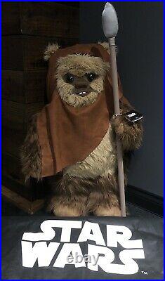STAR WARS LIFE SIZE EWOK Wicket. Officially licensed Merchandise