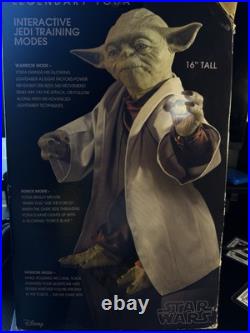 STAR WARS Legendary interactive Jedi Master Yoda, Collector Box Edition