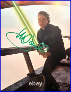 STAR WARS Signed (Luke Skywalker MARK HAMILL) 8x10 Authentic Autograph withCOA