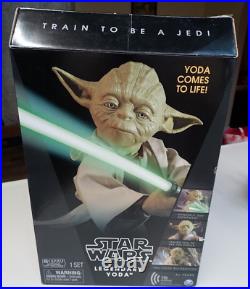 Star Wars Legendary Jedi Master Yoda Collector Box Edition