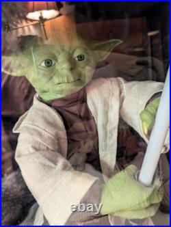 Star Wars Legendary Yoda Interactive Toy with Light Saber Star Wars Legendary Yoda Interactive Toy with Light Saber