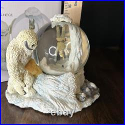 Star Wars Wampa Cave Snow Globe Luke Skywalker Think Geek Disney Star Wars Wampa Cave Snow Globe Luke Skywalker Think Geek Disney