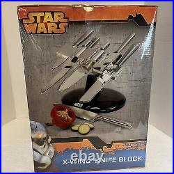 Star Wars X-Wing Knife Block in the original unopened package- includes 5 Knives