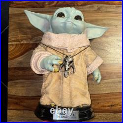 Start Wars Grogu The Mandalorian a 11 scale (life-size) replica, 16 resin