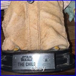 Start Wars Grogu The Mandalorian a 11 scale (life-size) replica, 16 resin